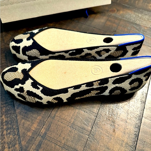 Rothy washable shoes. Flats - Picture 2 of 7